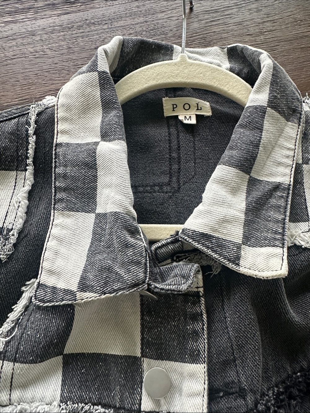 POL Black & White Check Distressed Cropped Denim Jacket - Picture 14 of 14